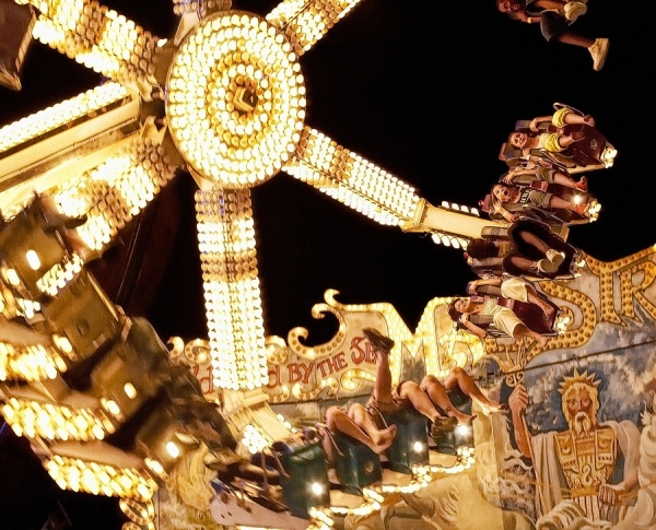Photograph Pete Barrett Wildwood Spinning Ride on One Eyeland