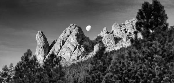 Photograph Marcos Furer Patagonia Moon on One Eyeland