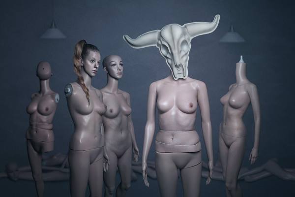 Photograph Lotta Van Droom The One on One Eyeland