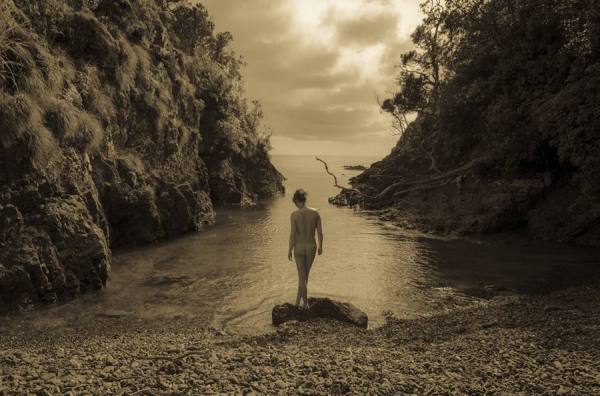 Photograph Andrew Lever Eve 4 on One Eyeland