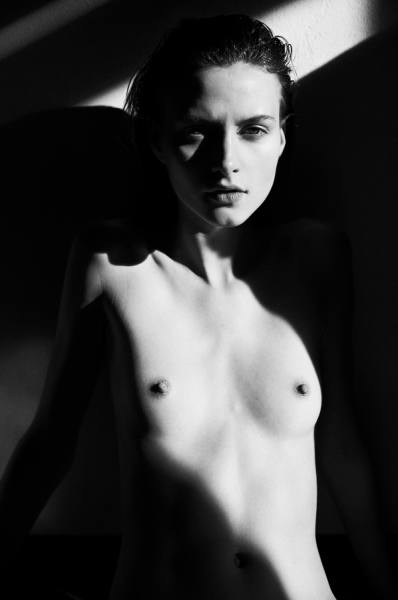 Photograph Andrea Massari Laura on One Eyeland