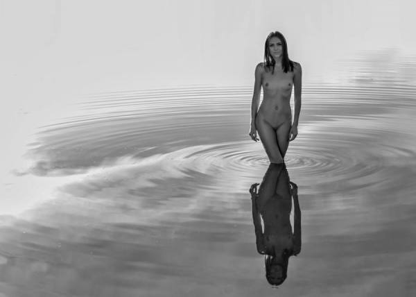 Photograph Andrey Stanko Reflection on One Eyeland