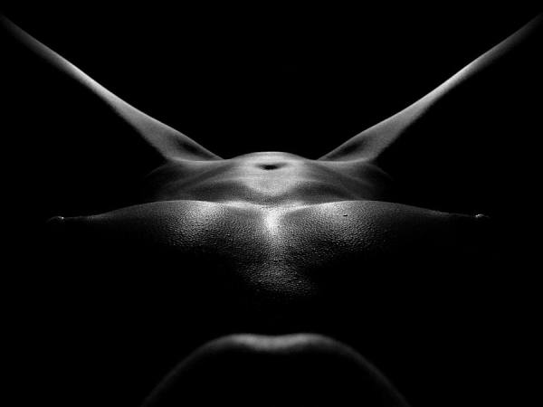 Photograph Tomas Rucker Y on One Eyeland