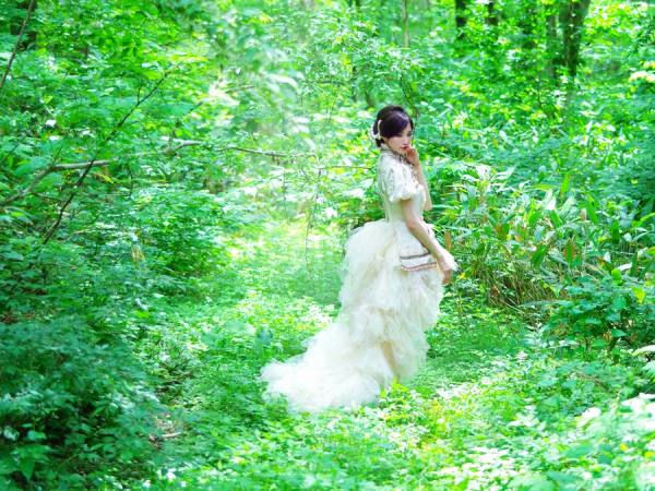 Photograph Haseo Hasegawa Walk on One Eyeland