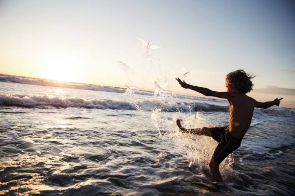 Photograph Fedde Souverein Splash Of The Imagination Boy on One Eyeland