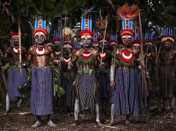 Photograph Suchet Suwanmongkol Amazing Papua New Guinea 1 on One Eyeland