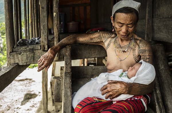 Photograph Suchet Suwanmongkol Buscalan Philippines on One Eyeland