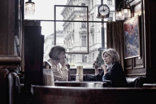 Photograph Afroditi Mavroeidi Cafe Viennois on One Eyeland