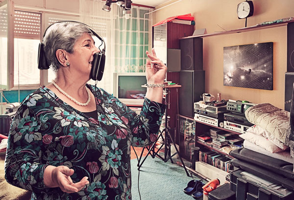 Photograph Diego Arrigoni Canceling Noise Mother on One Eyeland