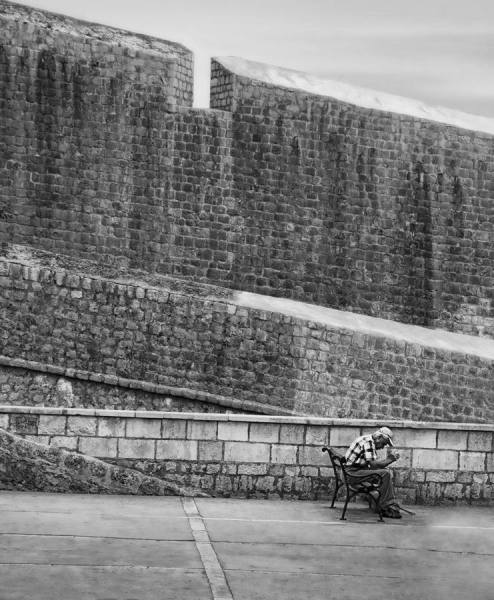Photograph Eugenia Kyriakopoulou Castle Walls on One Eyeland