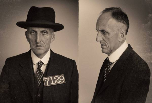 Photograph Nick Dolding Doc Skin on One Eyeland