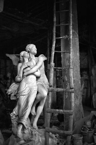 Photograph Suchet Suwanmongkol Kolkata on One Eyeland