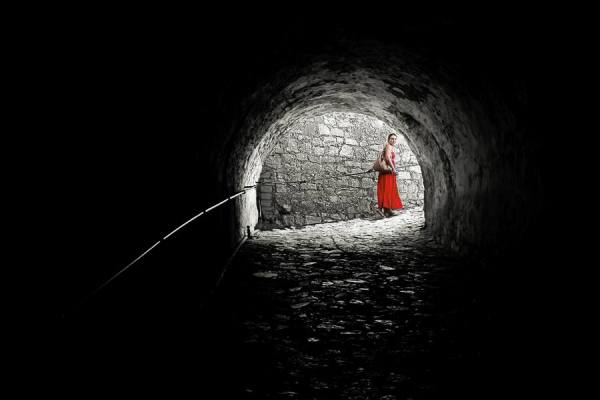 Photograph Spyros Mouzakitis Lady In Red on One Eyeland