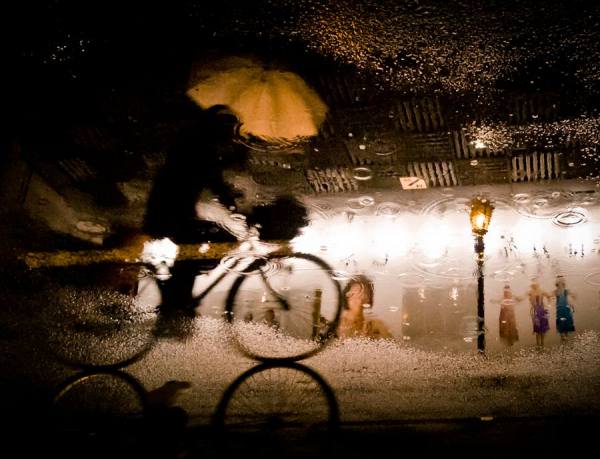 Photograph Yusuke Sakai Rain on One Eyeland