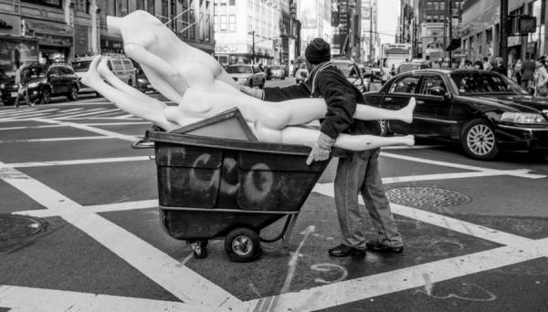 Photograph Gian Paolo Tosin Rolling Dead Bodies on One Eyeland