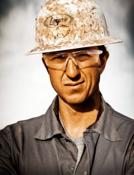 Photograph Greg Whitaker Roughneck on One Eyeland