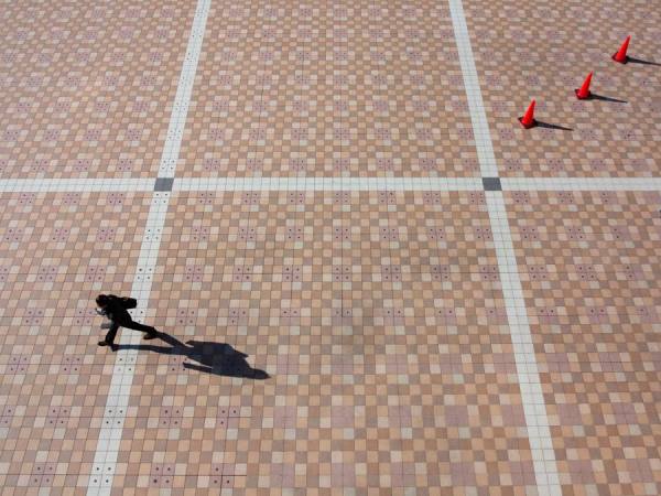 Photograph Yusuke Sakai Run Through on One Eyeland