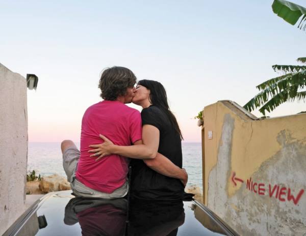 Photograph Jens Lucking Snog Iii on One Eyeland