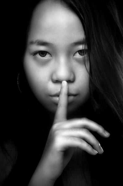 Photograph Deden Achmed Ssssttt on One Eyeland