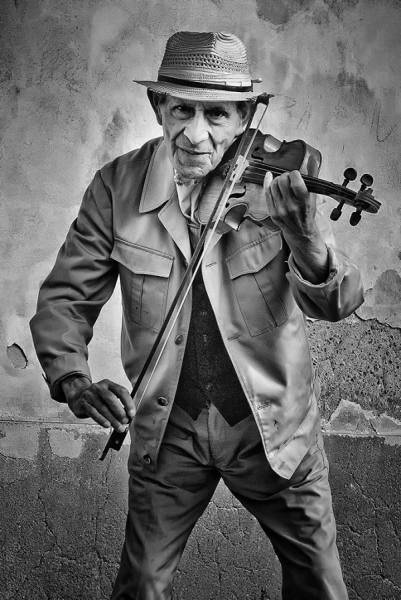 Photograph Jano Stovka Street Music on One Eyeland