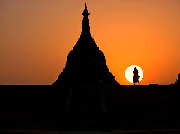 Photograph Suchet Suwanmongkol Sunset At Mrauk U on One Eyeland