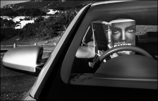Photograph Peter Bendheim The Reading Man Snapshot Cape Town on One Eyeland