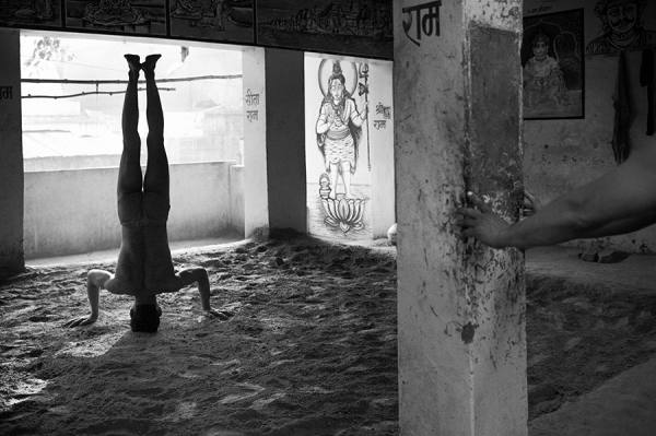 Photograph Suchet Suwanmongkol Varanasi on One Eyeland