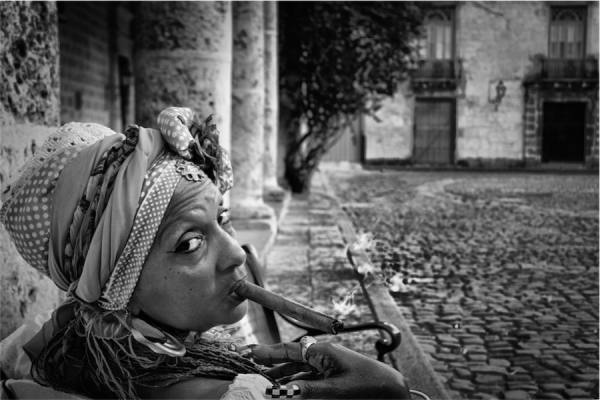 Photograph Susanna Antichi Woman on One Eyeland