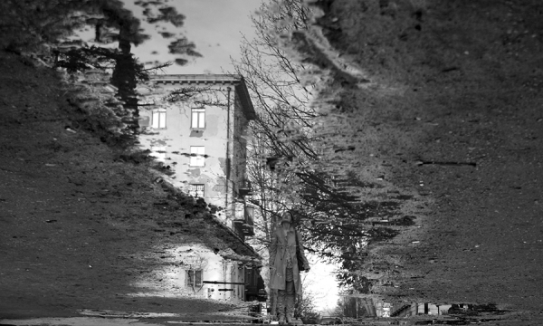 Photograph Alexsander Glurjidze Jamais on One Eyeland