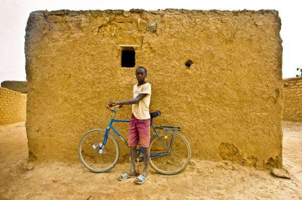 Photograph Valerie Leonard The Bike on One Eyeland