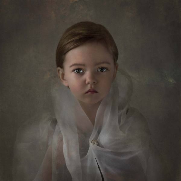 Photograph Marta Sliwak Elizabeth on One Eyeland