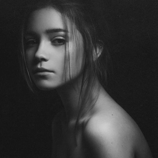 Photograph Paul Apalkin Anastasiia on One Eyeland