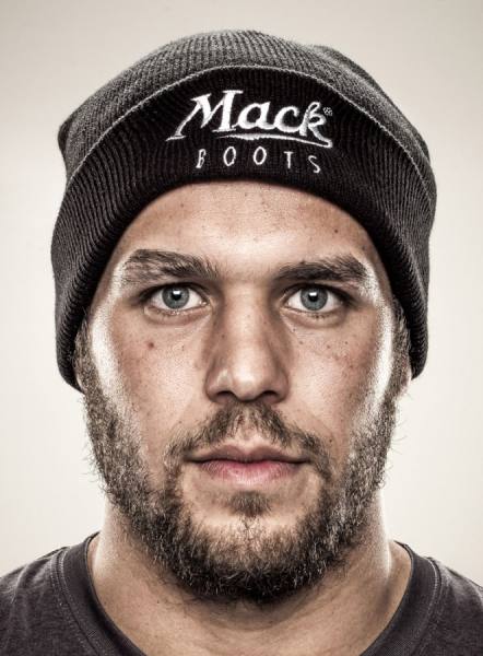 Photograph Jules Tahan Buddy Franklin on One Eyeland