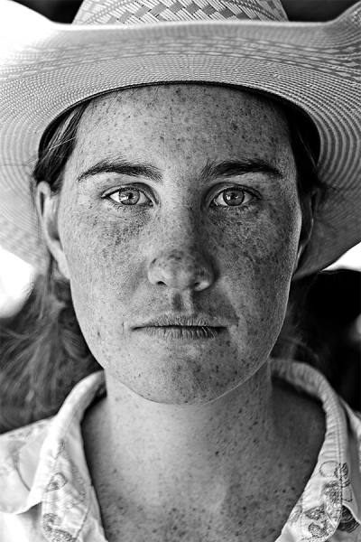 Photograph Thom Rigney Cattle Country One on One Eyeland