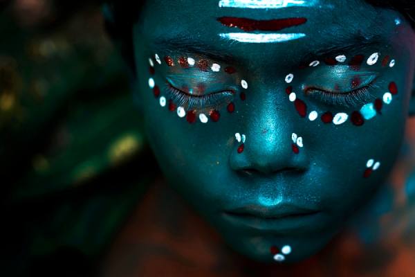 Photograph Mahesh Balasubramanian Divine Makeup on One Eyeland