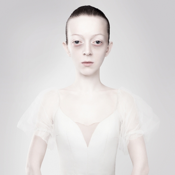 Photograph Vladimir Katiev Dress on One Eyeland