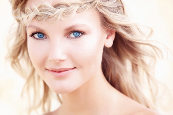 Photograph Alexander Kolpakov Elfin Elf on One Eyeland