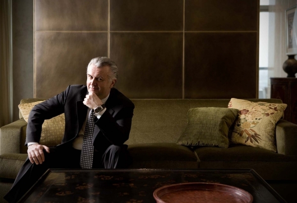 Photograph Andy Goodwin Executive On Couch on One Eyeland
