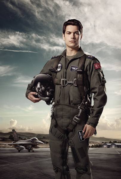 Photograph Emre Gologlu Fighter Jet Pilot on One Eyeland