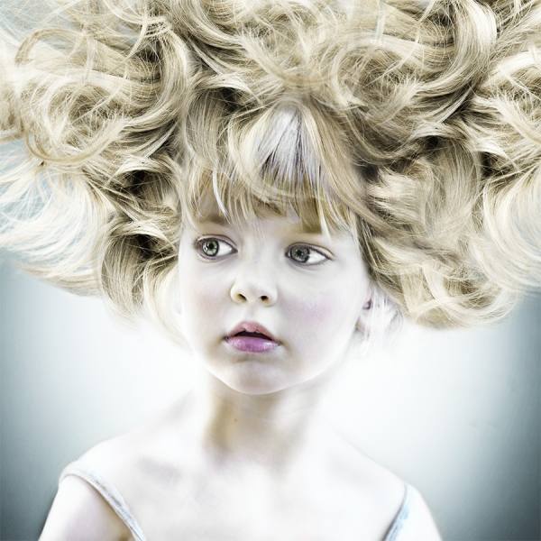 Photograph Patrizia Burra Grace on One Eyeland