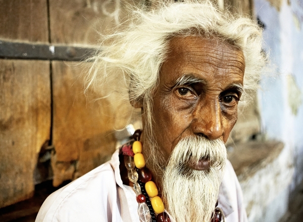 Photograph Roger Cracknell Indian Sadhu India on One Eyeland