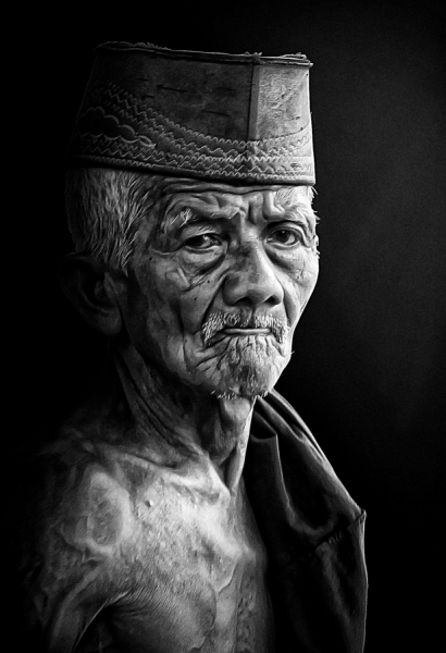 Photograph Arfi Setiawan Photography Indonesian People on One Eyeland