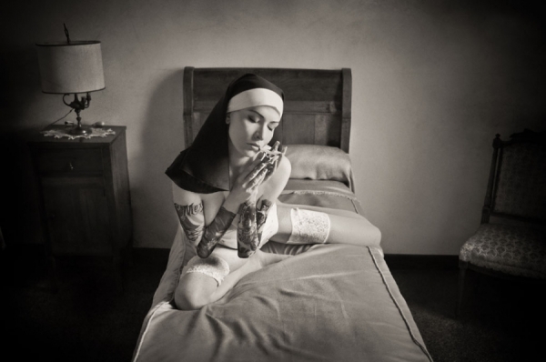 Photograph Dennis Ziliotto Like A Virgin on One Eyeland