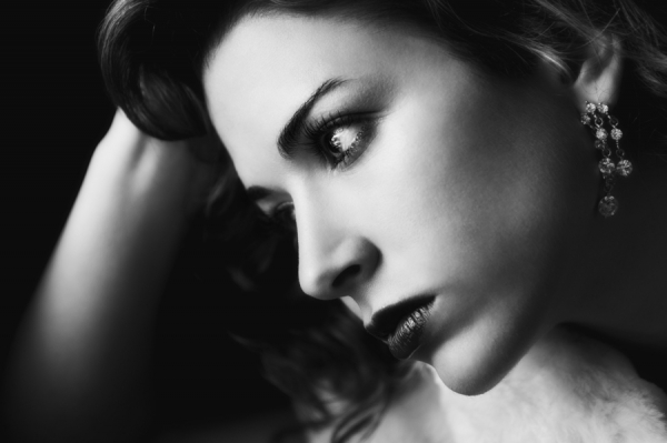 Photograph Eugenia Kyriakopoulou Noir on One Eyeland