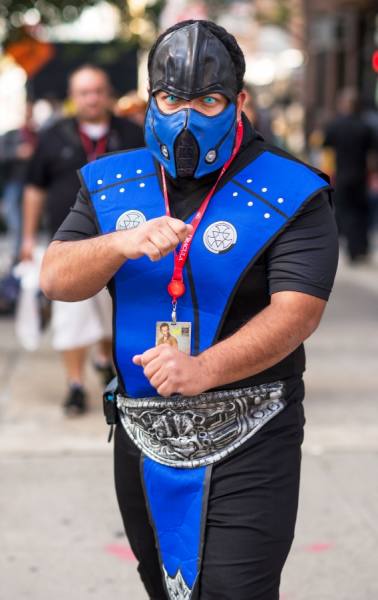 Photograph Tony Gale Portrait At Ny Comic Con on One Eyeland