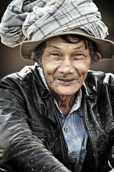 Photograph Yudhy Prima Rattletrap Smile on One Eyeland