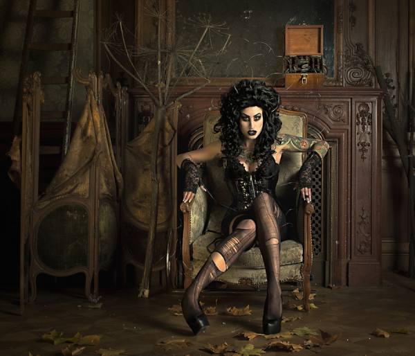 Photograph Peter Kemp Shocked on One Eyeland