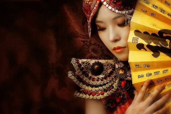Photograph Dewangga Pratama The Opera Queen on One Eyeland
