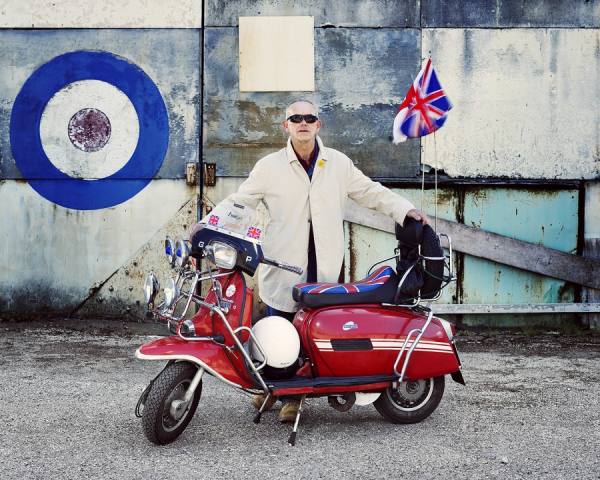 Photograph Craig Easton The Scooter Club Vii on One Eyeland