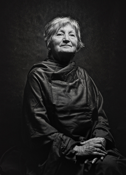 Photograph Anna Bodnar Untiled on One Eyeland